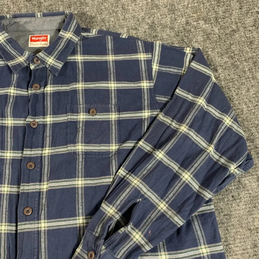 Wrangler Shirt‎ Mens 3XL Blue White Plaid Button Up Outdoors Grunge Heavyweight